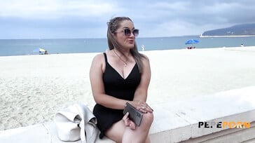 Reife Kolumbianerin gibt ihr Debüt bei Pepeporn