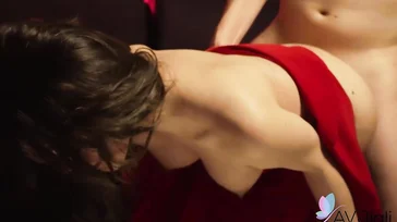 Un couple chinois conclut son rendez-vous avec une baise torride et sensuelle